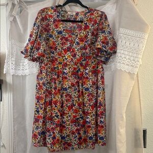 Entro Colorful Floral Mini Dress